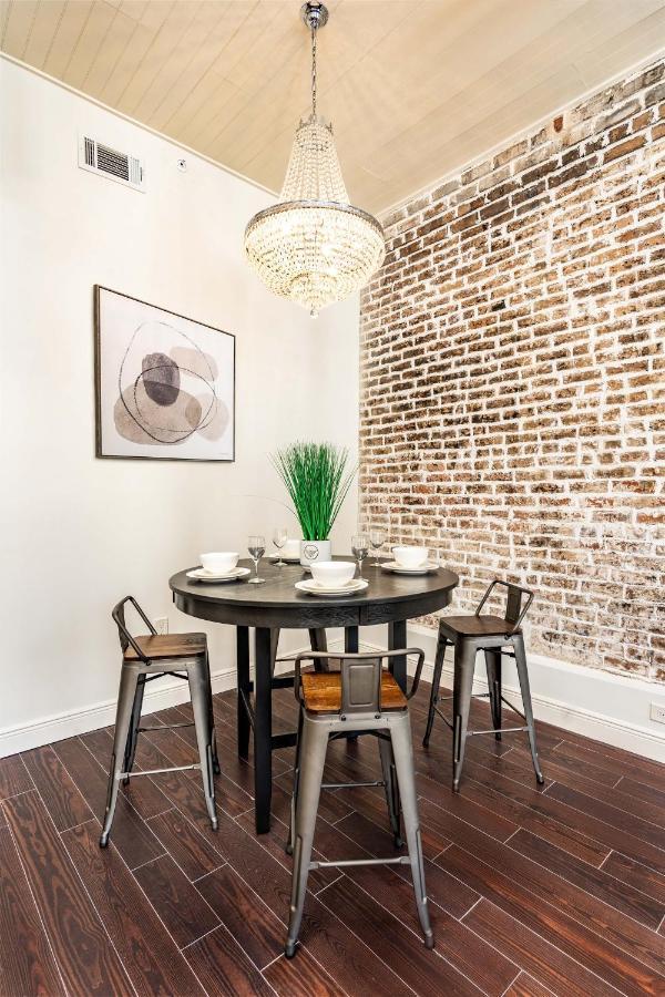 Apartment Le Bon Temps - Luxury Apts New Orleans